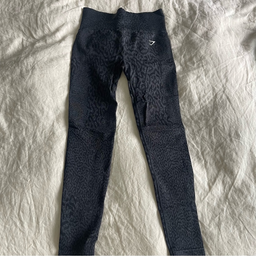Black leopard Gymshark leggings